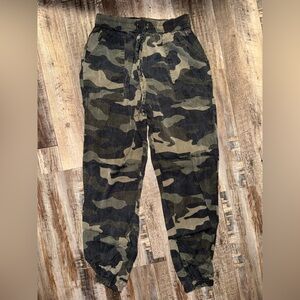 Victoria's Secret PINK Green Camouflage Joggers Pants Women’s XS